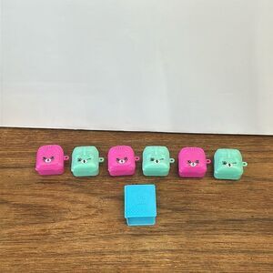 Lot of Shopkins moose